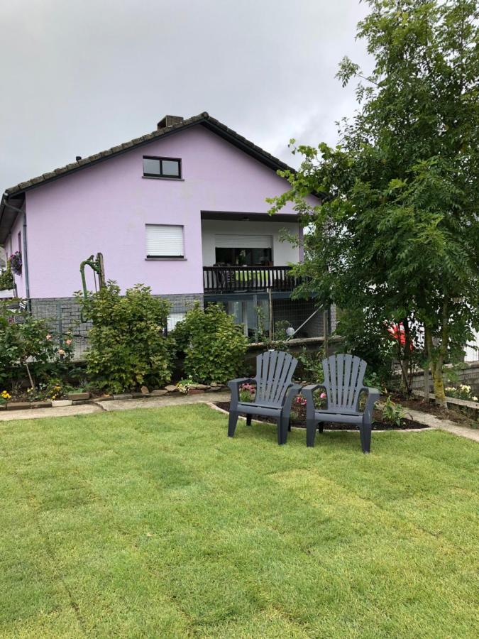 Haus Zissi Villa Burg Reuland Eksteriør bilde